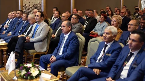 Prof. Dr. Aktaş Rusya krizi fırsata çevrilmeli