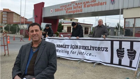 Eski TGS Başkanı İpekçi Gazetecilerin özgürlüğü talebiyle umut nöbetindeyiz