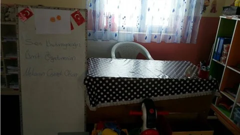 Vanlı öğrencilerden öğretmenlerine vefa örneği Seni unutmayacağız
