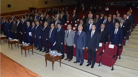 Mersin'de vatandaşlar ekmeği 40 kuruş ucuz yiyecek