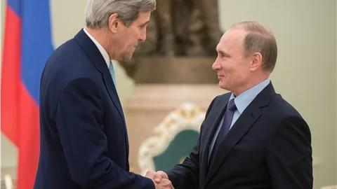 Putin-Kerry görüşmesi başladı