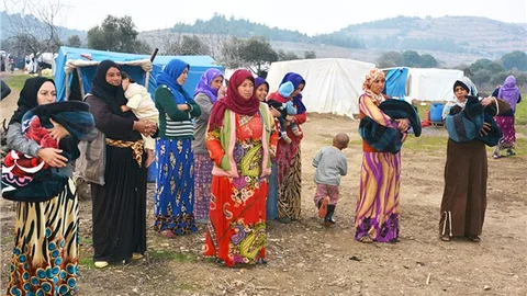 Torbalı'daki Suriyelilere belediyeden ziyaret