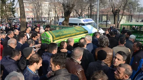 Ölüm orucundan 2 gün sonra ağabeyini kaybetti