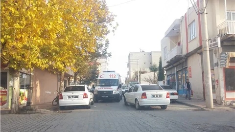 Kahta'da uygunsuz park eden araçlar zorluk yaşatıyor