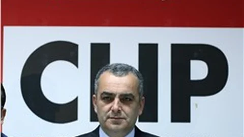 "Türkiye, organize bir suç çetesi tarafından gasp edilmiş durumda"
