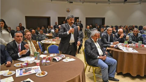 Kozan'da muhtarlarla istişare toplantısı düzenlendi