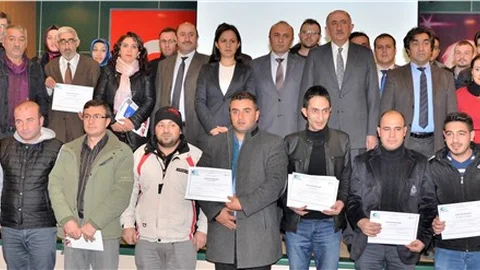 Erzurum'da 198 girişimci adayı sertifika aldı