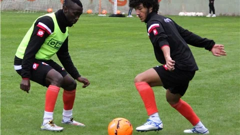 Adanaspor, Kardemir Karabükspor'u eli boş göndermek istiyor