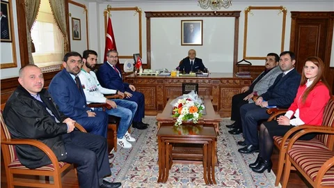 Vali Şentürk Dünyada en fazla ensar-muhacir kabul eden ülke Türkiye'dir