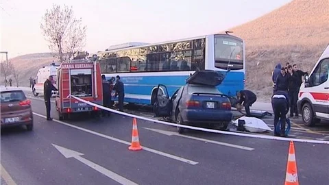 Ankara’da kaza 1 ölü, 2 yaralı