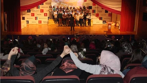 Trabzonlular, Karadenizliler Müzik Şöleni’nde coştu