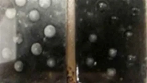 Türk bilim insanları ‘buzlanmayan asfalt’ geliştirdi