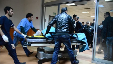 Bitlis’teki saldırıda yaralanan askerler hastaneye getirildi