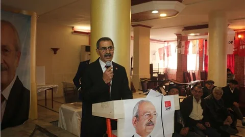 Zeki Kaplan kura ile CHP Elazığ İl Başkanı oldu