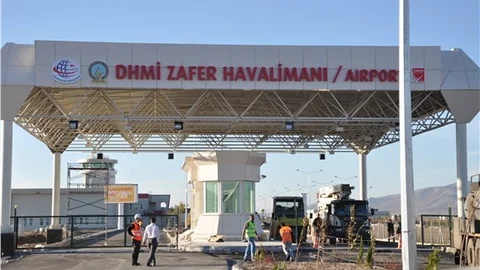 Parsak Zafer Havalimanı'nın yer seçimi yanlıştı, baştan zarar edeceği belliydi