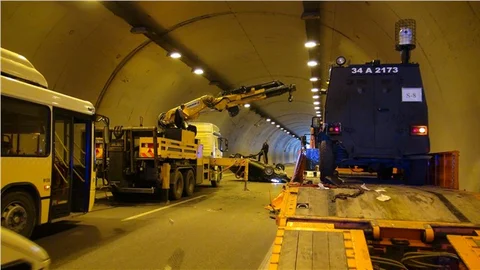 Polisten vatandaşa röportaj fınçası