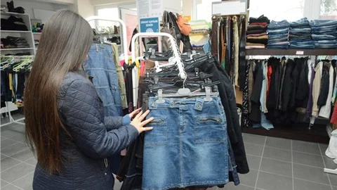 Giyemedikleriyle bir yılda 72 bin kişiyi giydirdiler