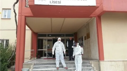 Maltepe’deki okullar ilaçlandı