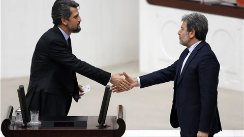 HDP’li Paylan’dan 'Meclis, Hristiyan aleminin Noel bayramını kutlamadı' sitemi