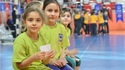 Üsküdar En’lerini arıyor