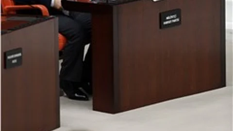 Vural 'MHP önergesine görüş verdi' diye başkan görev alındı