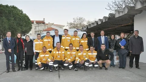 Ayvalık'ta 'Evde Bakım, Sağlık ve Temizlik Timi' kuruldu