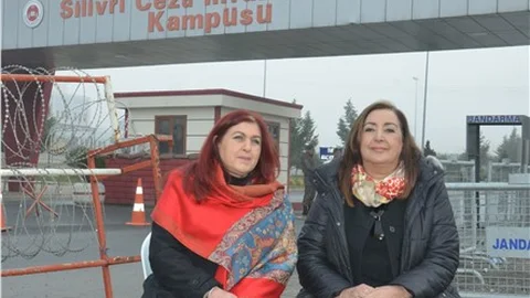 Umut nöbetini Yaşar Seyman ve Ferihan Karasu devraldı