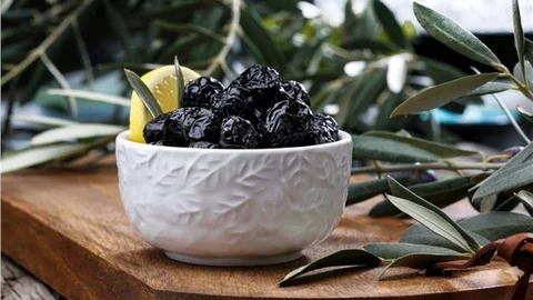 Marmarabirlik 40 bin ton zeytin alacak