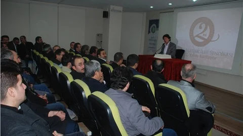 Mahkemeyi kazanan okul yöneticilerinin şimdi de mülakat sonuçları açıklanmıyor