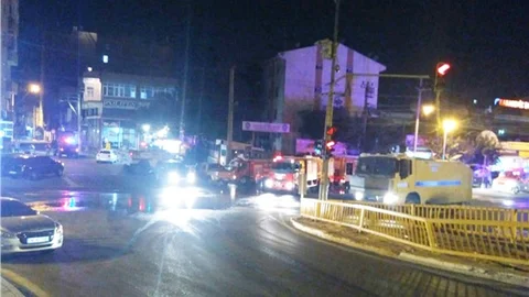 Diyarbakır’da polis karakoluna roketli saldırı