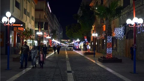 ATATÜRK CADDESİ IŞIL IŞIL