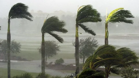 Batı ve Orta Akdeniz'e Kuvvetli Fırtına Uyarısı