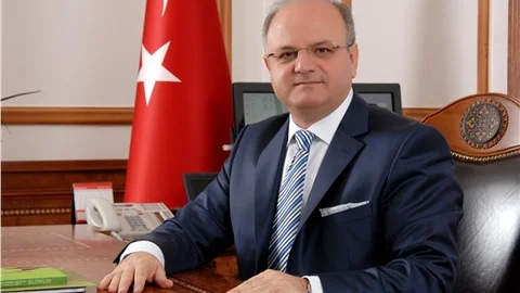 Vali Çakacak'tan Çalışan Gazeteciler Günü Kutlaması