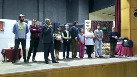 Mut'ta 'Sessiz Çığlık Sahte Cennet' Oyunu Sahnelendi