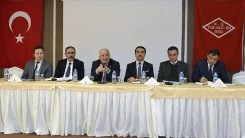 Başkan Kocamaz, Mahalle Muhtarlarıyla Bir Araya Geldi