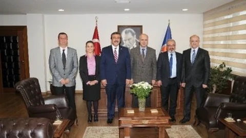 Mersin'de İş Akademisi Projesi 