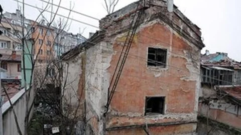 Bursa'da 1.5 Milyon Dolara Sahibinden Satılık Kilise Şaşırttı