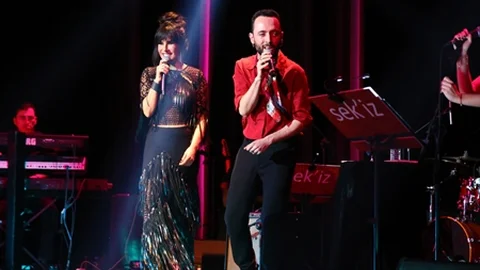 Ayşegül Aldinç'ten Özel Stand Up Show Büyük İlgi Gördü