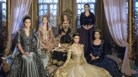 Beren Saat Muhteşem Yüzyıl'a Damgasını Vurdu