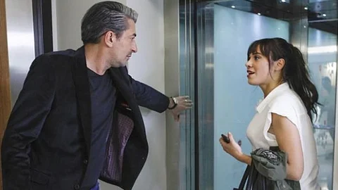 Paramparça 57. Bölüm Ortalık Fena Karıştı! Paramparça 57. Bölüm İzle