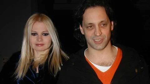 Duman'ın Solisti Kaan Tangöze Boşandı!