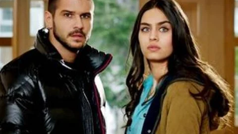 Asla Vazgeçmem 42. Bölüm Şaşırtan Yeni Fragmanı Yayınlandı! İzle