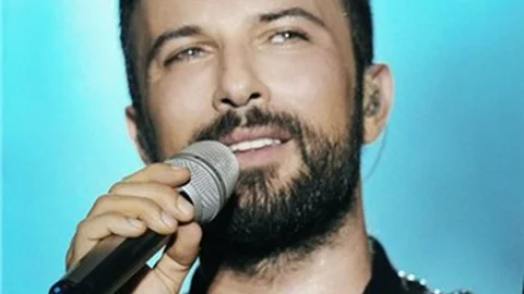 Megastar Tarkan Türk Sanat Müziği'ne Başladı