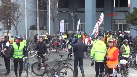 Tıp Bayramı'nda Pedal Çevirdiler!