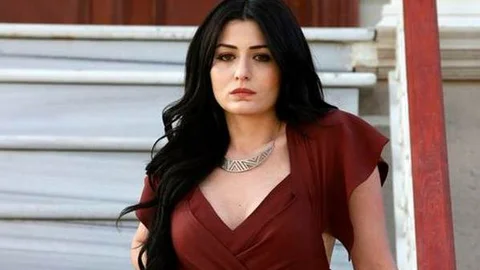 Deniz Çakır Terör Saldırısına Lanet Yağdırdı!