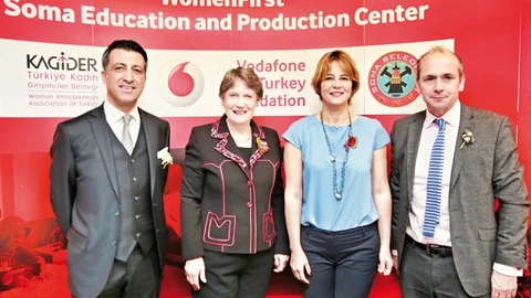 Suriyeli Mültecilere Soma'ya Verilen Destek Verilecek!