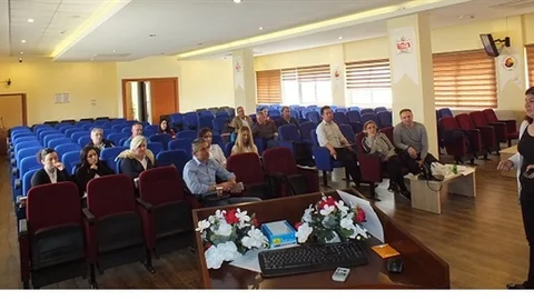 TARSUS'TA TELEFONLA ETKİLİ KONUŞMA EĞİTİMİ