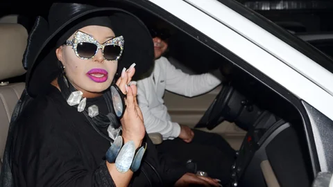 Bülent Ersoy Polisi Çağırdı Ama Kendisi Tutuklandı!