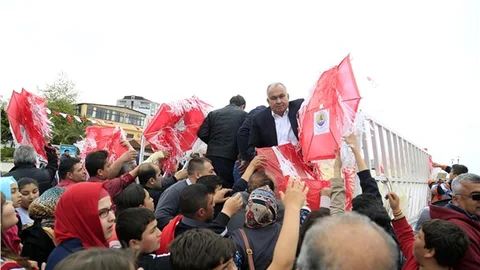 Erdemli'de uçurtma şenliği