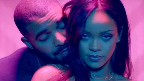 Rihanna Hakkında Şok Eden İddia!!